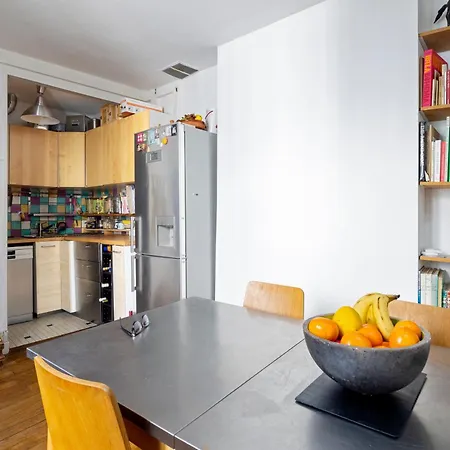 Sous Les Toits De - Centre Apartment *